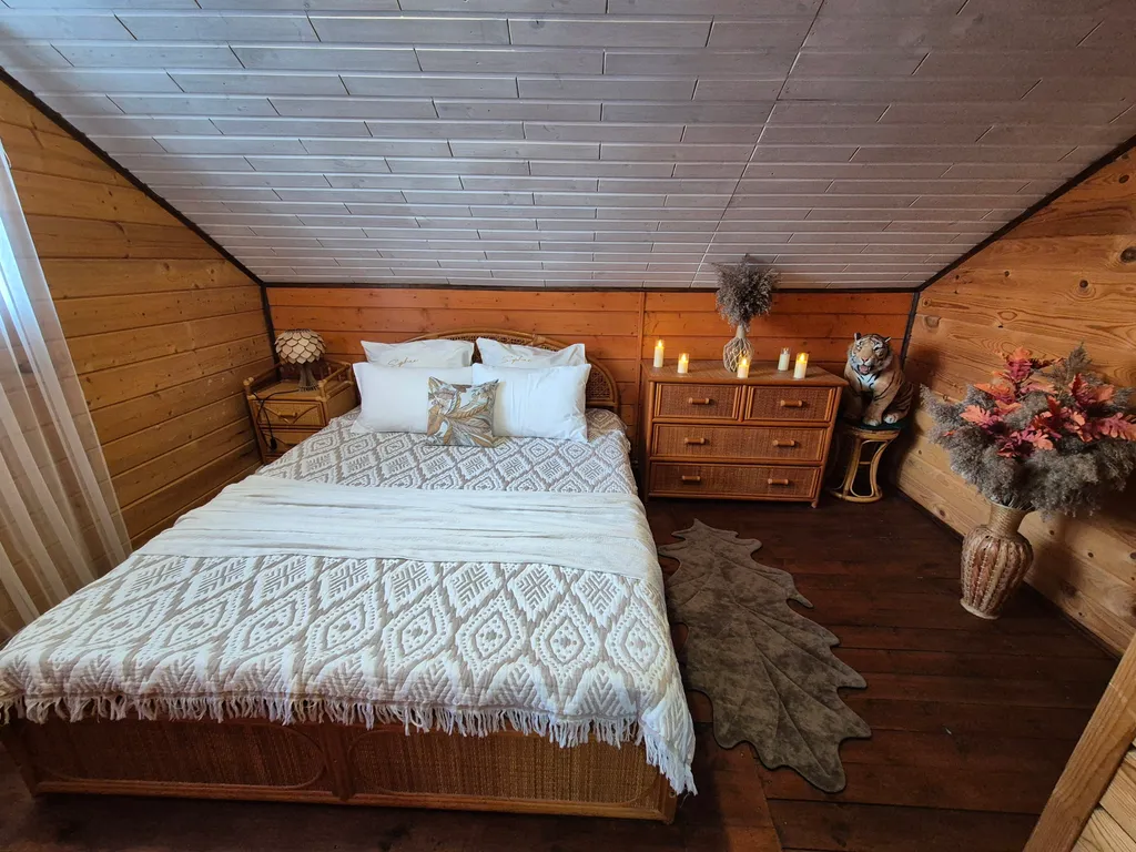 Уютный дом с бильярдом, сауной на берегу Горьковского моря