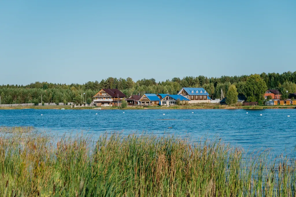 Квартира Семейный номер гостевого центра на берегу пруда (прокат снегохода) — аренда посуточно в Киров