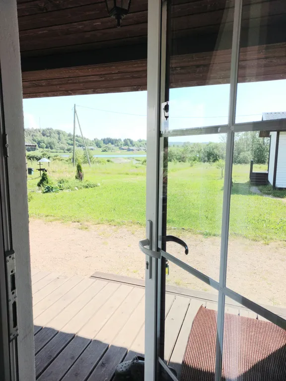 Дом с видом на залив Ладожского озера