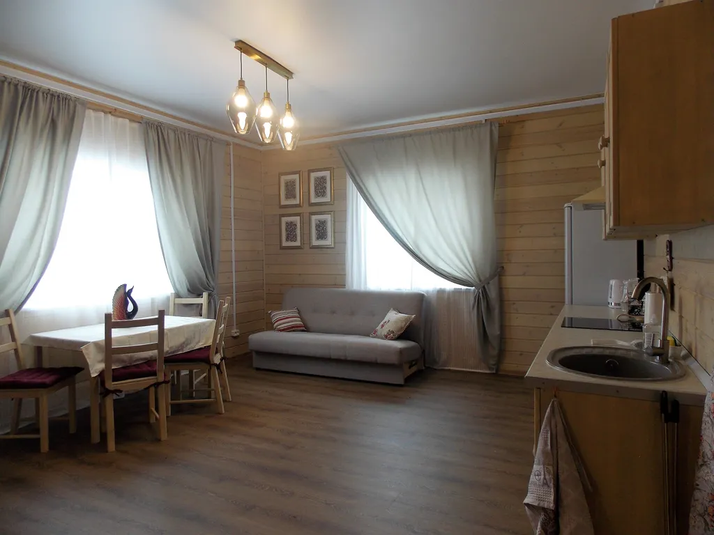 Коттедж Мишкина дача коттедж — Зеленая Роща