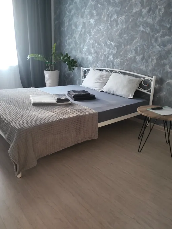 Уютная квартира — аренда посуточно в Стройкерамика