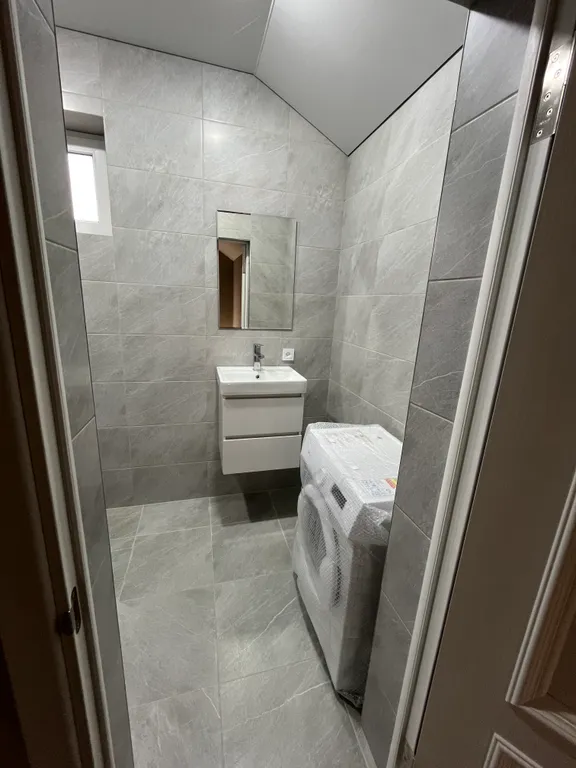 Двухэтажный коттедж на берегу Каспийского моря