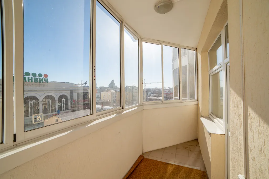 Красная вишня и голубика