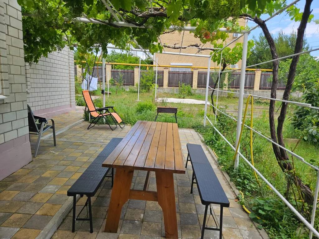 Дом в долине вязов