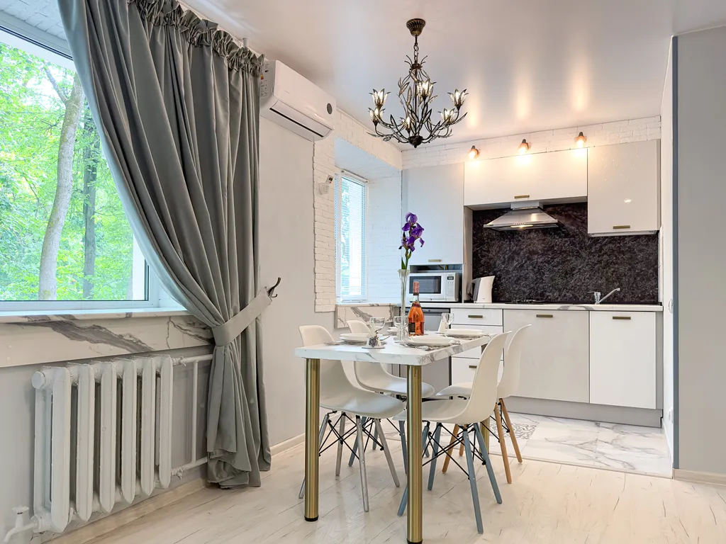 Апартаменты -окно в историю