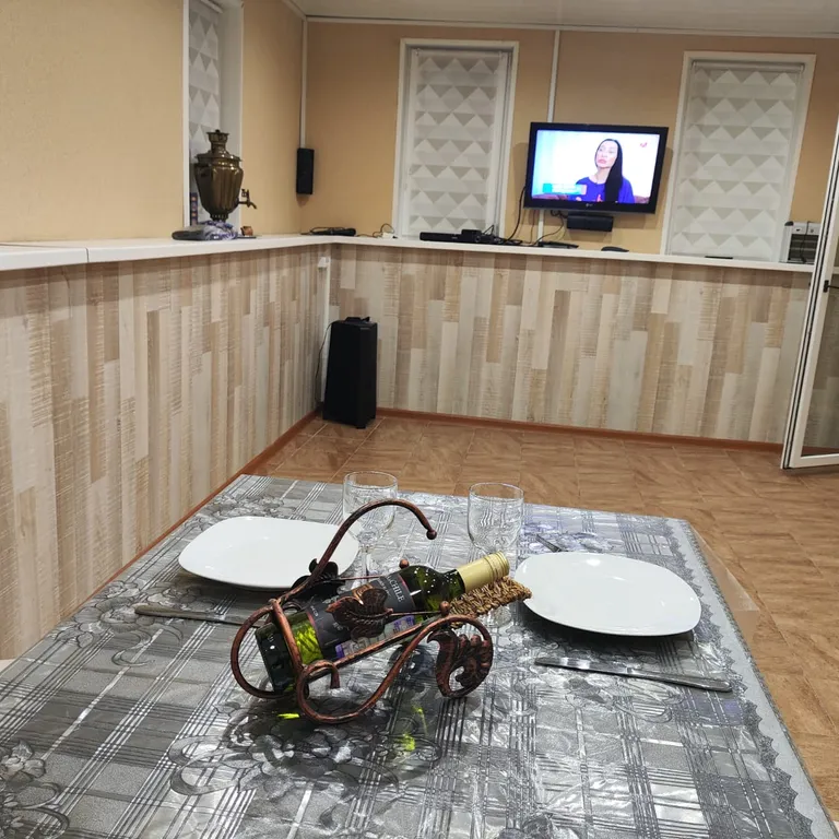 Коттедж Отдых в домике у леса (баня и джакузи входят в стоимость) — Кашира