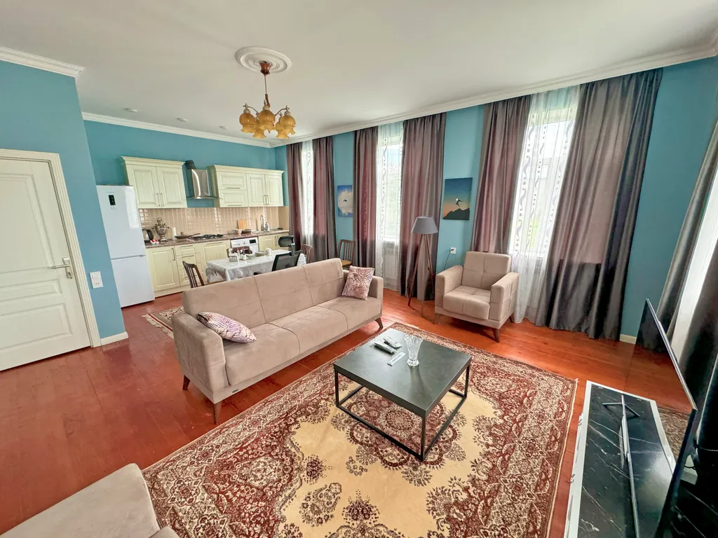 Квартира Апартаменты с видом на горы, частный фруктовый сад и беседка — аренда посуточно в Баку