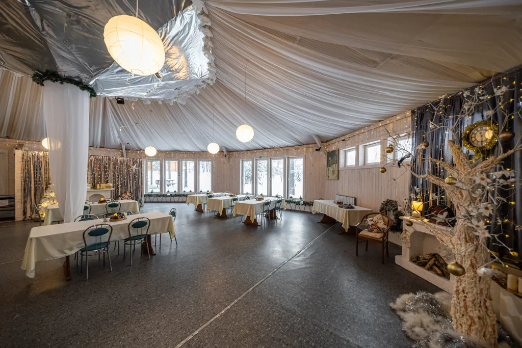 Дом с видом на лес