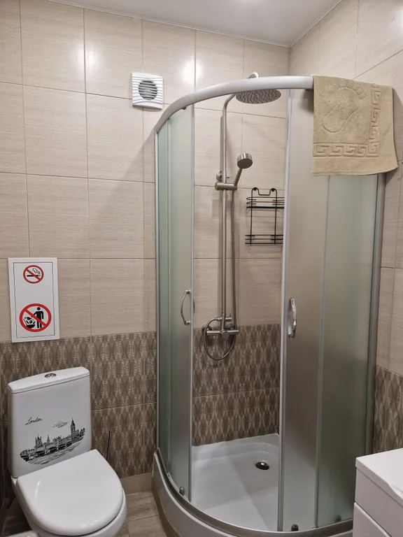 Новая чистая квартира с панорамным остеклением