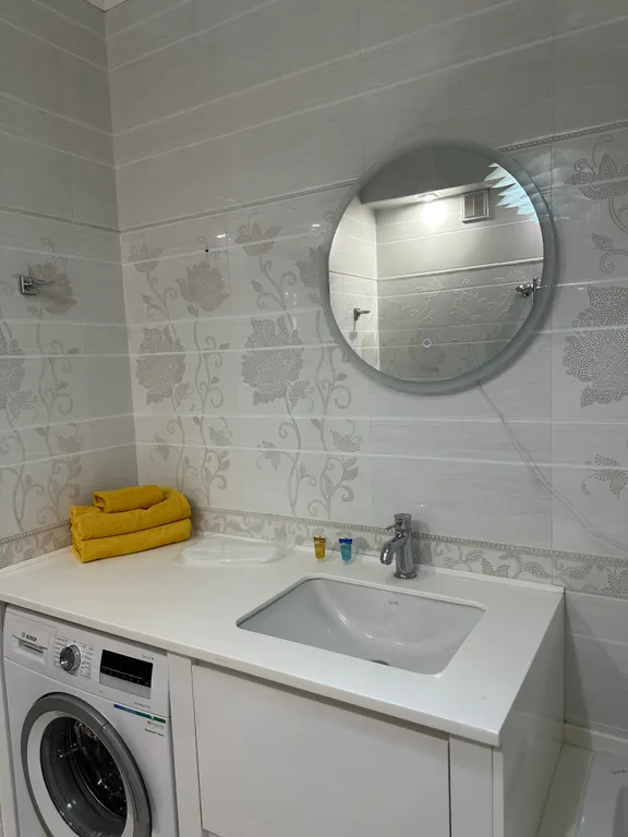 Квартира Апартаменты возле аэропорта — Алматы