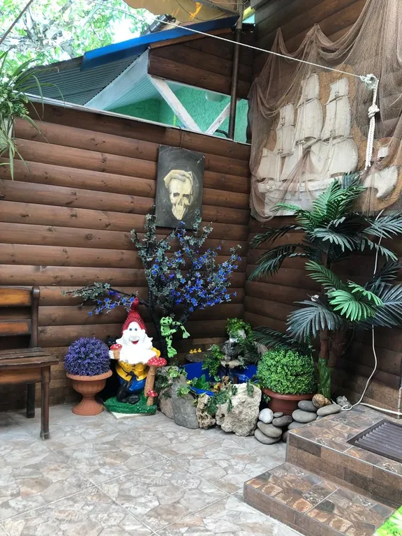 Квартира Уютная квартира с двориком у набережной Терешковой — Евпатория