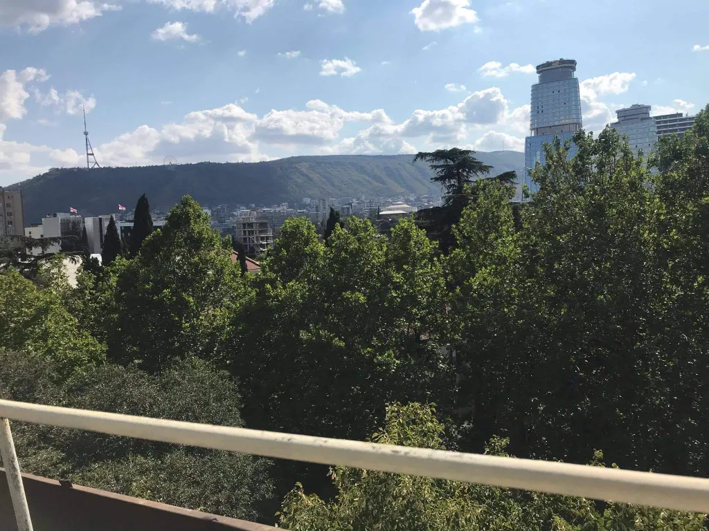 Арт-апартамент в центре города