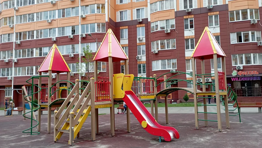 Квартира Квартира Евродвушка с кроваткой для ребенка рядом с РТК — Ростов-на-Дону