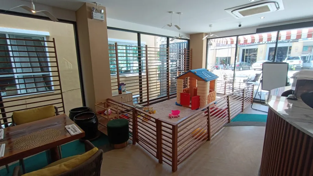 Просторная квартира у океана с окнами на восход