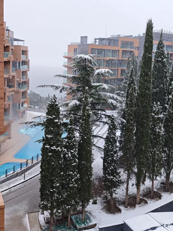 Двухкомнатный апартамент AURA