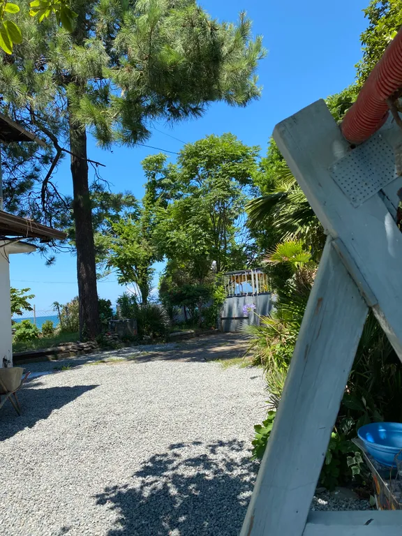 Уютный домик у моря