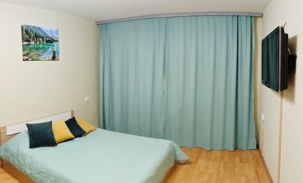 Уютная квартира в обустроенном районе — аренда посуточно в Белгород