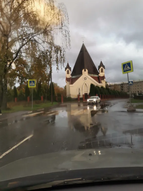 Двухкомнатная квартира с современным ремонтом в самом центре города
