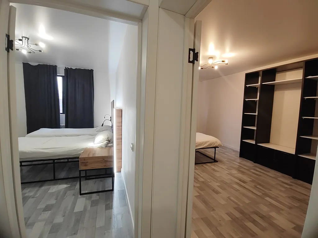 6-комнатный Дом