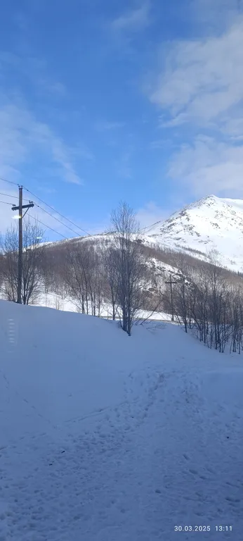 Уютная квартира на первом этаже возле горы