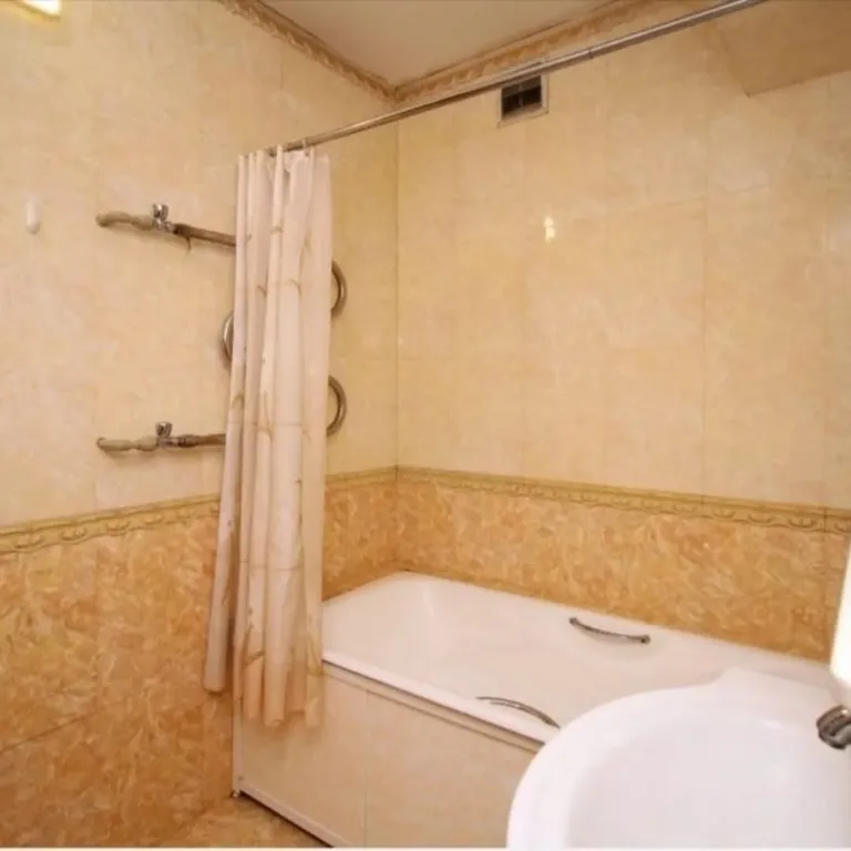 2-комнатная квартира в престижном районе Алматы "Золотой квадрат"