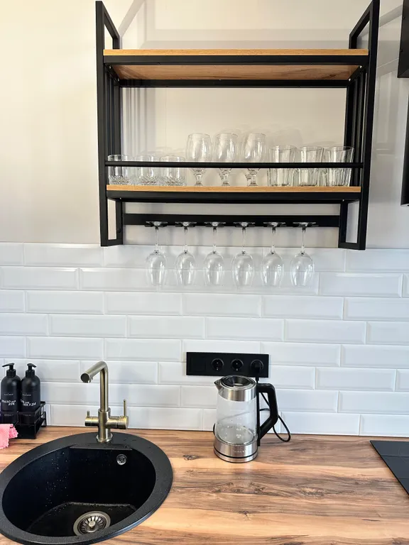 Коттедж Дом с бассейном и чаном — Безымянное