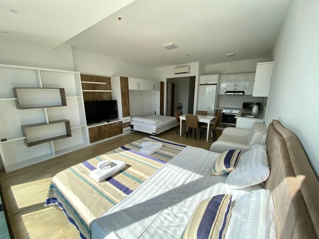 Апартаменты в центре Батуми 100 метров от моря, Porta Batumi Tower