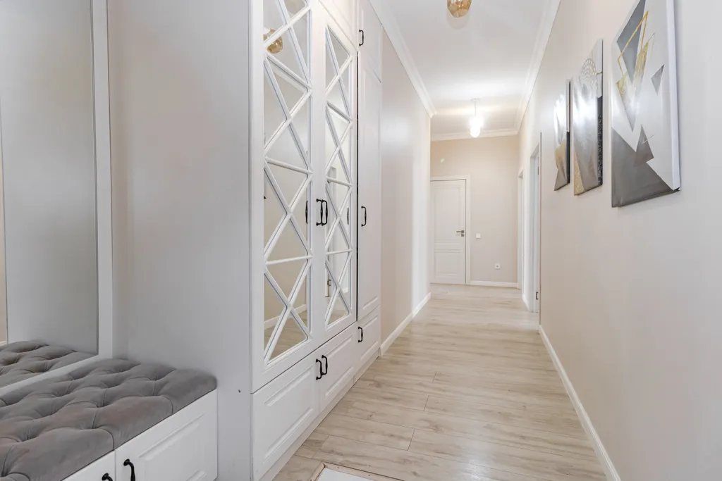 Уютная евротрешка квартира возле экспо