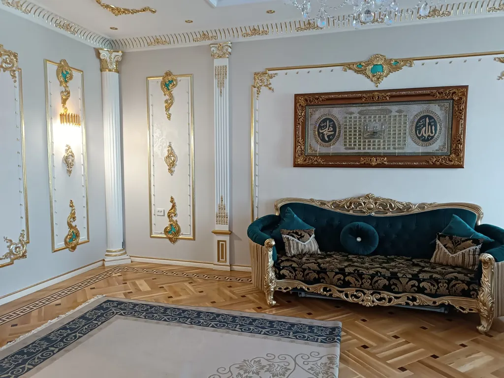 Красивый дом на берегу моря в 50 метрах от дома