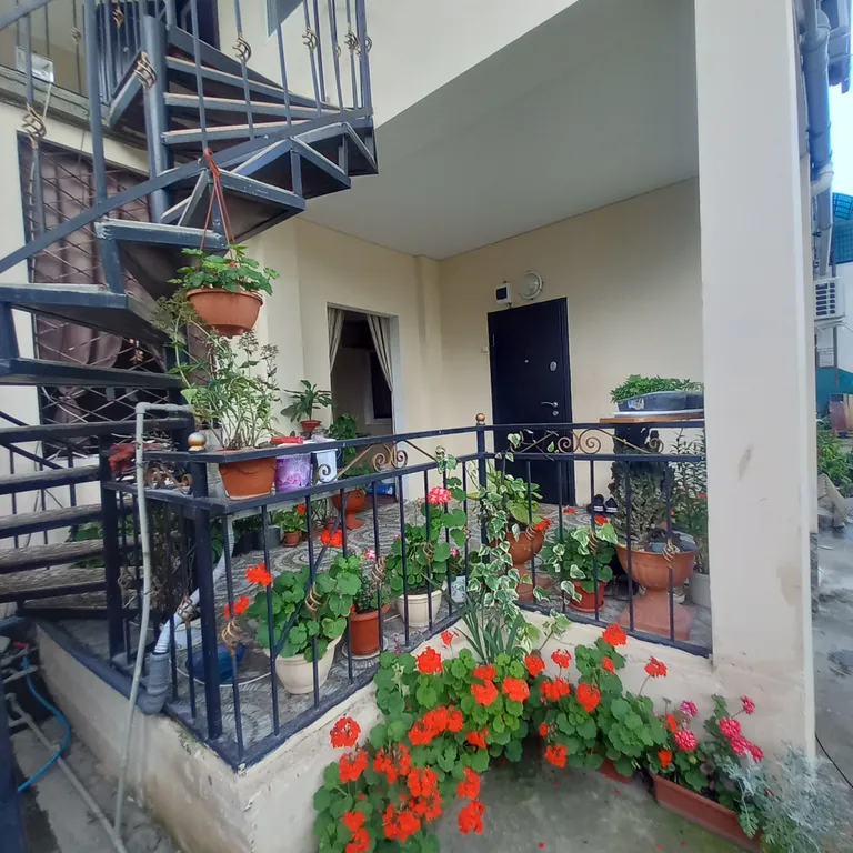 Коттедж Этаж дома под ключ — Гагра