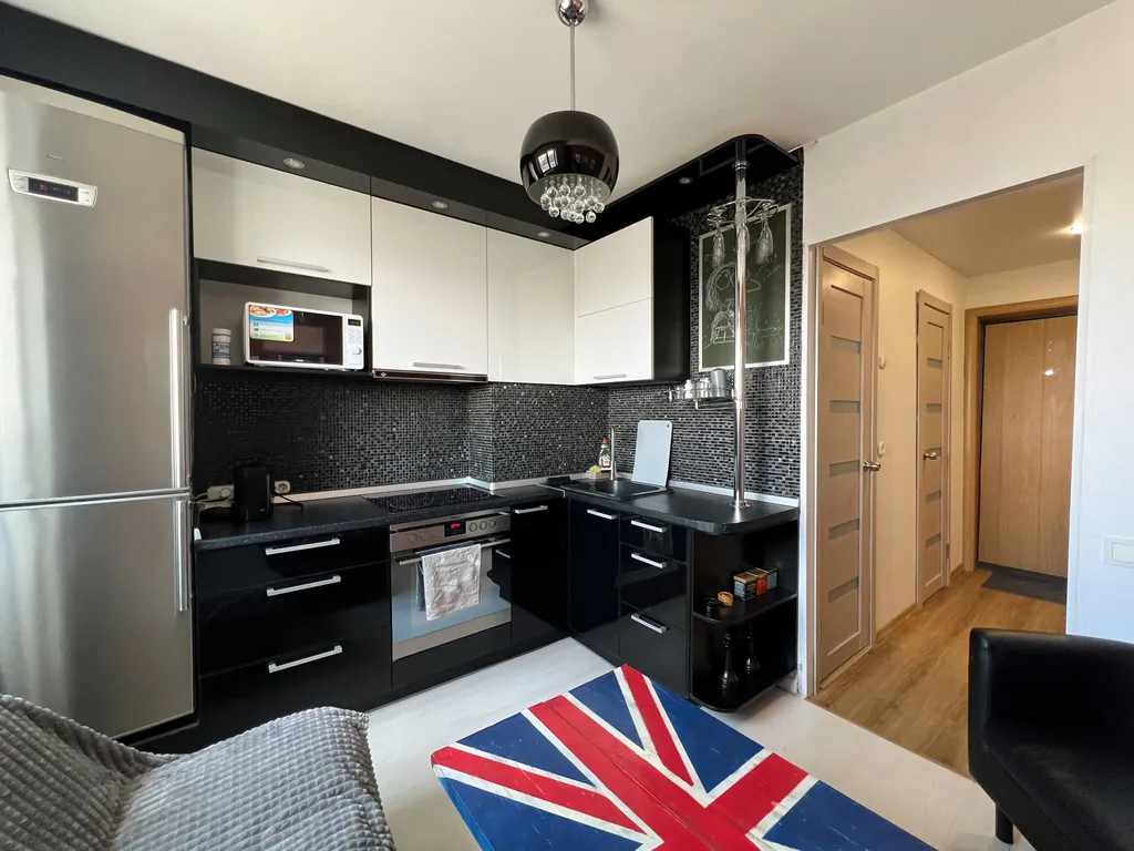 1‑комн. квартира в центре Мурманска на ул. Карла Маркса, 45