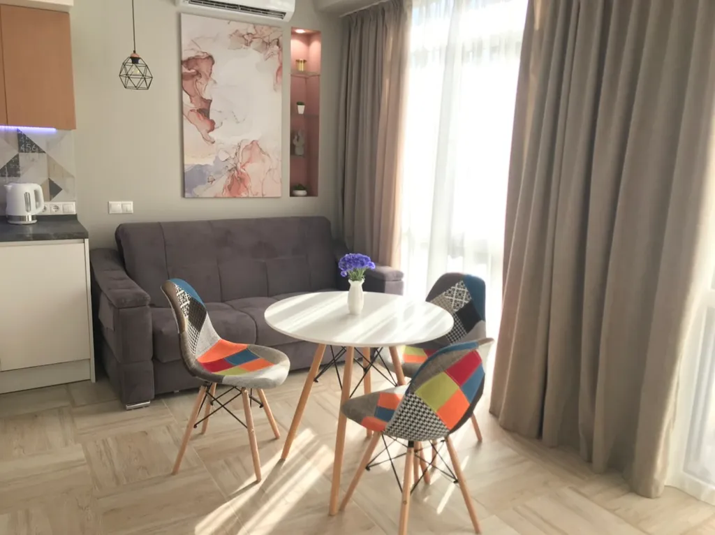 Квартира Квартира Уютная дизайнерская студия — Сириус