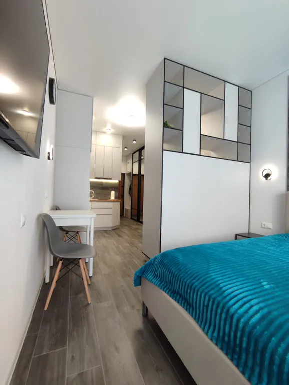 Квартира-студия у моря с видом на горы