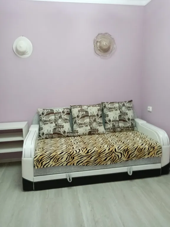 Квартира 2-комнатная Квартира — Евпатория