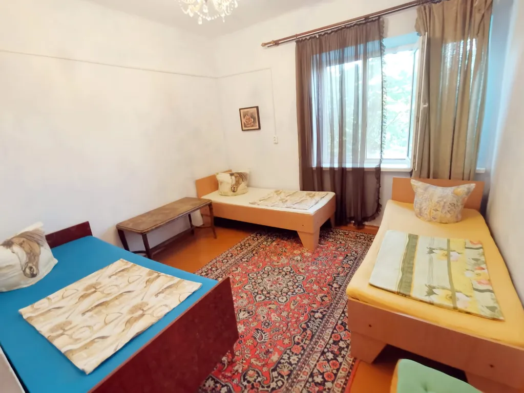 Трехместный эконом