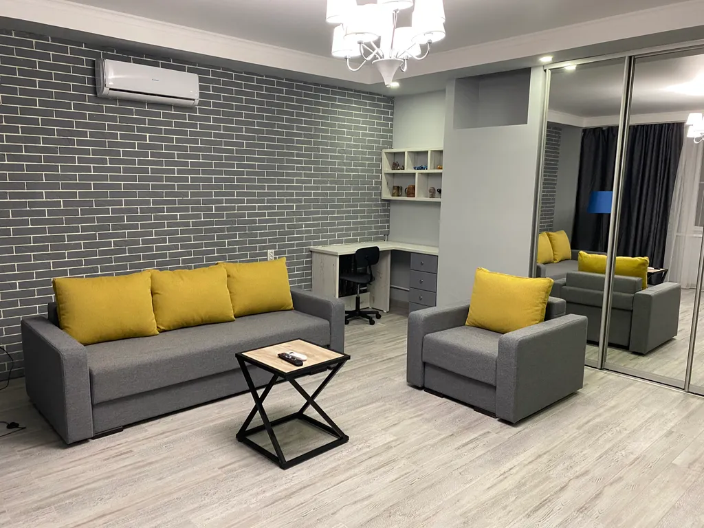 Квартира в центре — аренда посуточно в Пятигорск