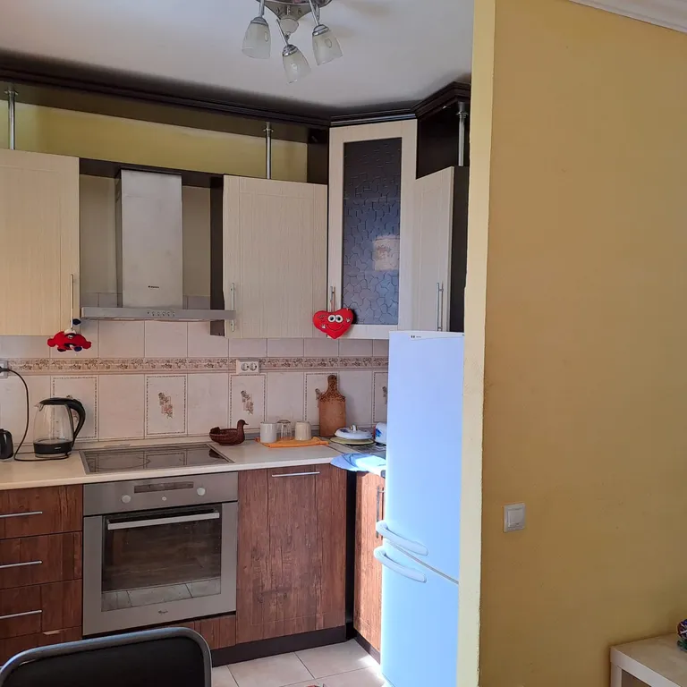 Уютная квартира с прекрасным видом на Иртыш, рядом с Кремлем