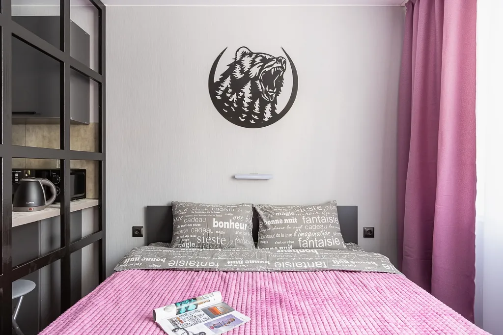 Уютная квартира-студия в центре города — аренда посуточно в Кировск