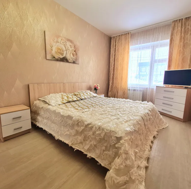 Уютная 2-комнатная квартира в спальном районе — аренда посуточно в Нижневартовск