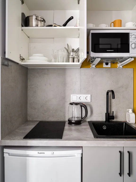 Студия у метро