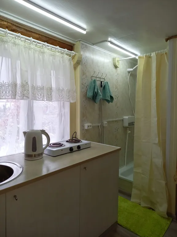 Зеленая уютная дача