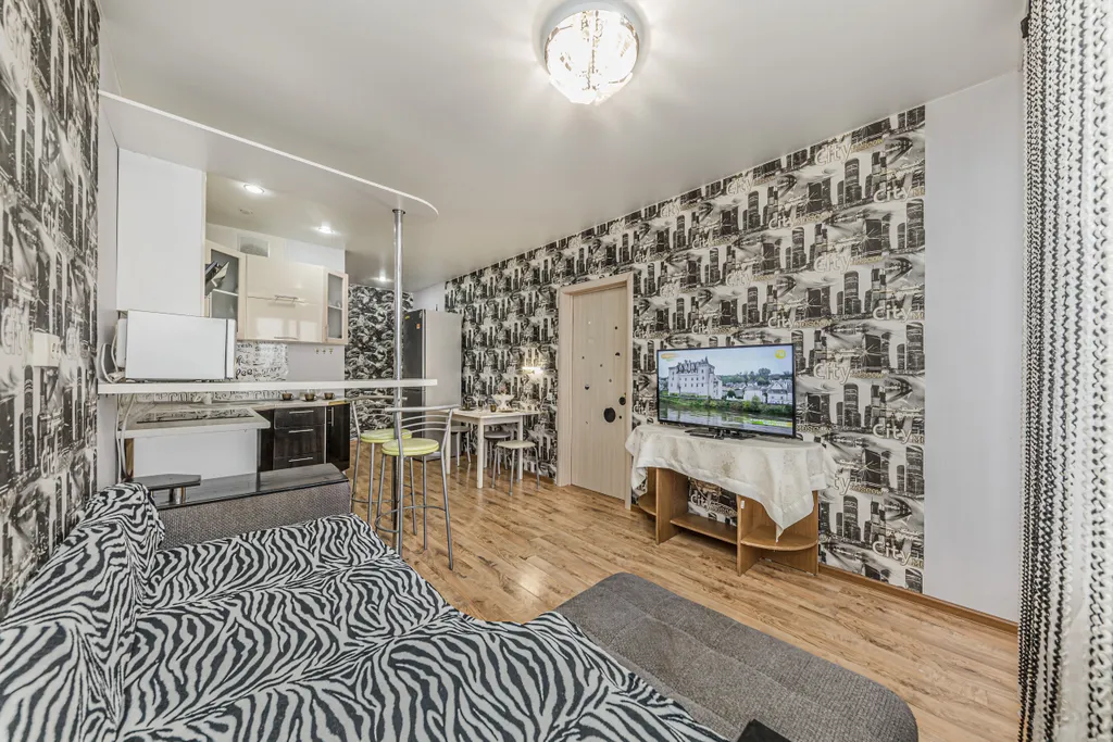 Большая трёшка в парковом близко Чвакуш