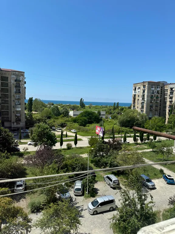 Квартира Квартира в 10-и минутах от моря с прекрасным видом с окна — Гагра