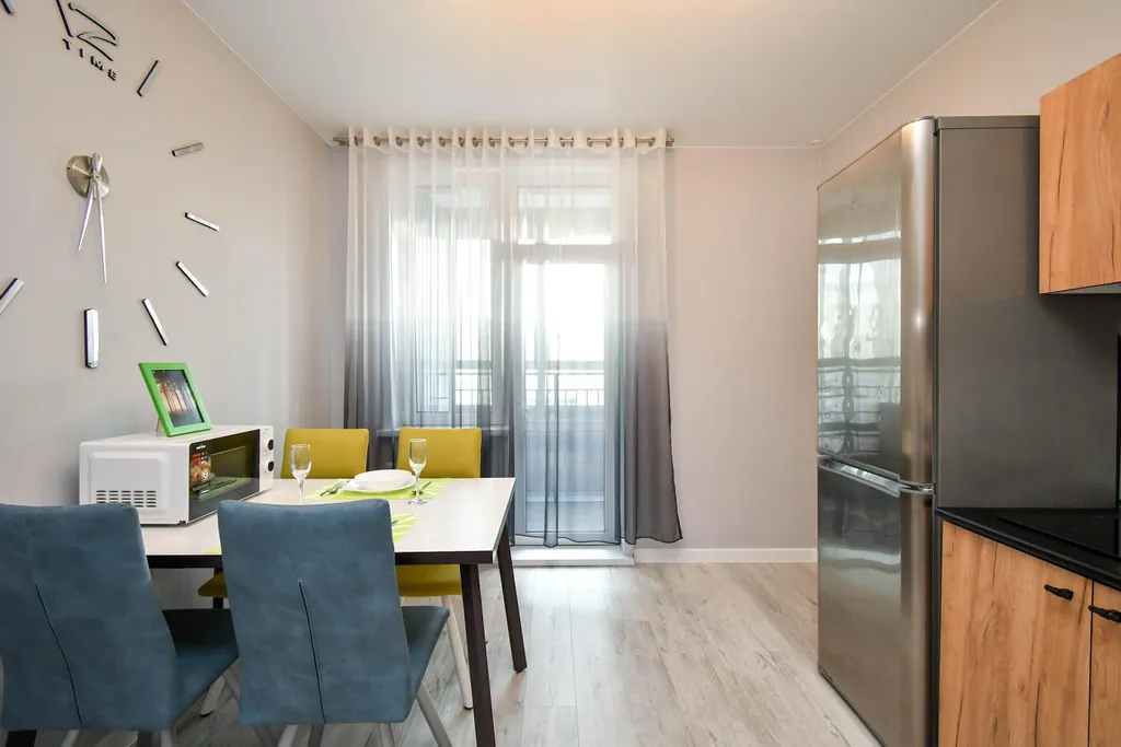 Квартира Квартира рядом с Ледовой ареной «Кристалл» — Красноярск