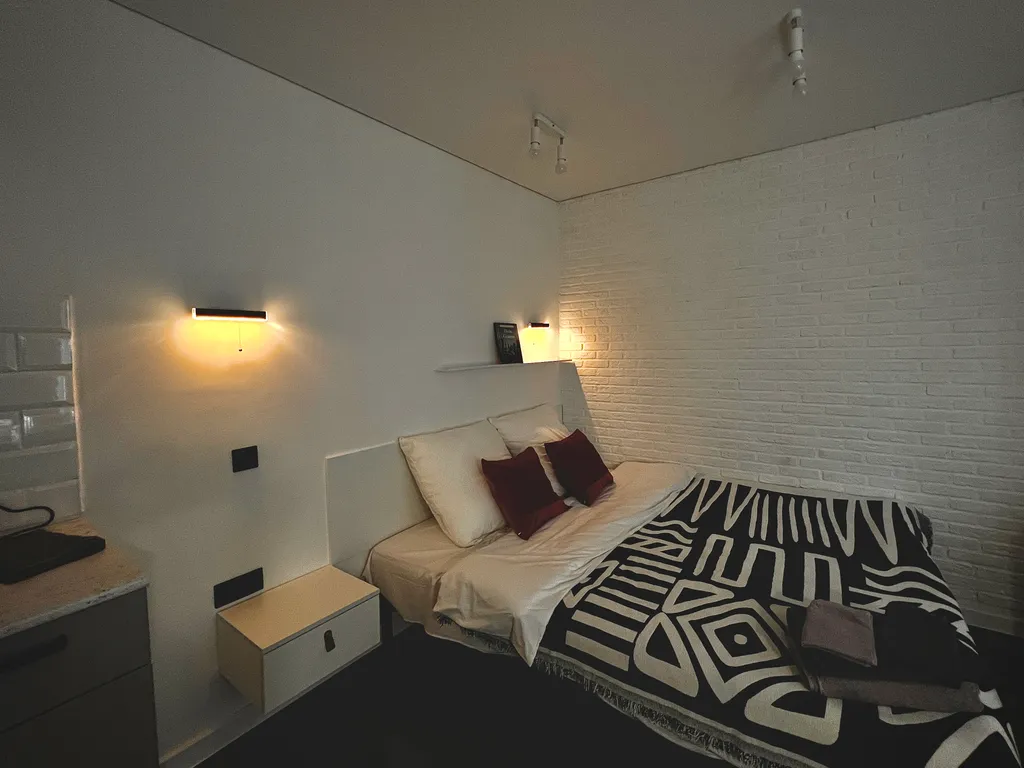 Шикарная новая студия в самом центре