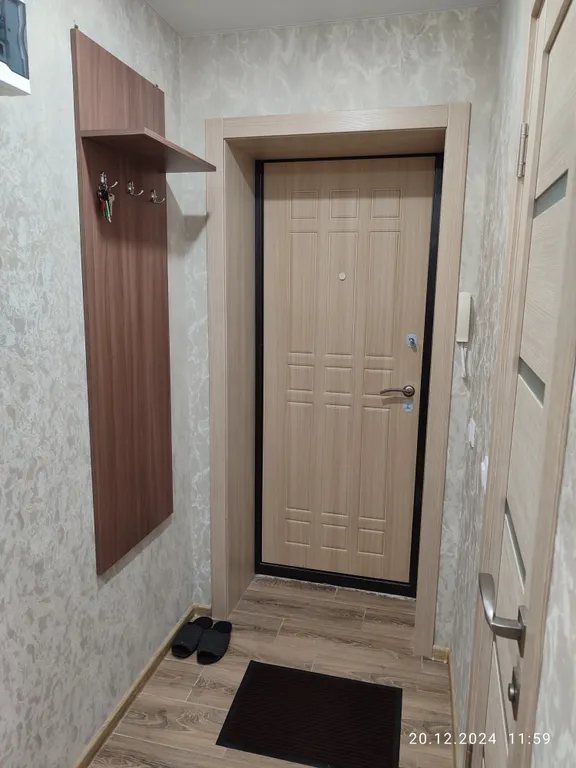 Квартира с новым ремонтом в центре