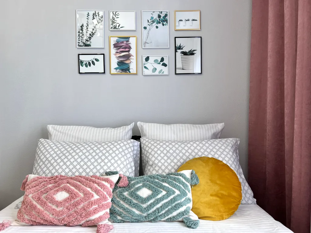 Студия с прекрасным видом из окна