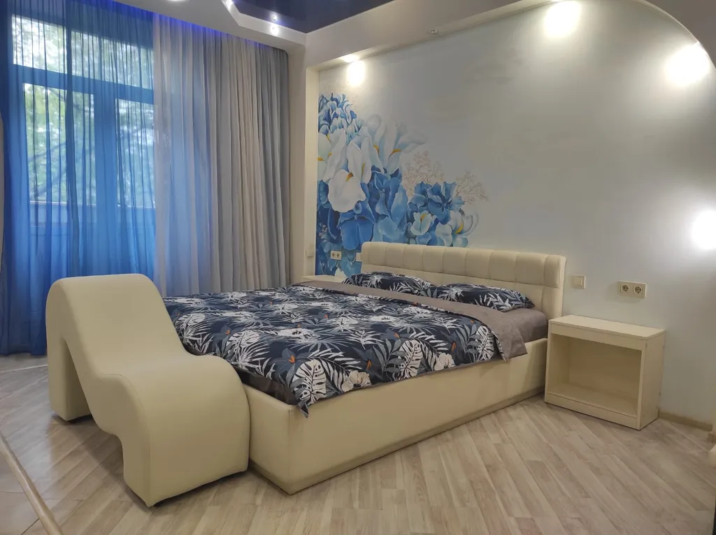 Квартира Квартира Vip студия с большой джакузи, роскошной кроватью king size, креслом тантра — Минск
