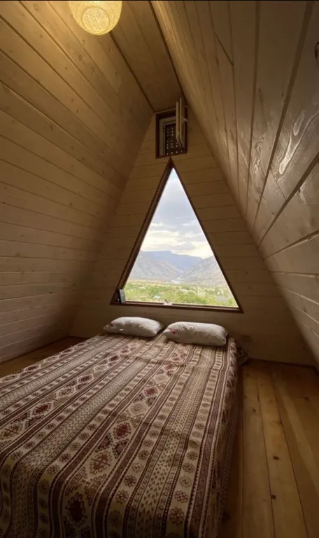 A-frame дом в уютном и тихом уголке