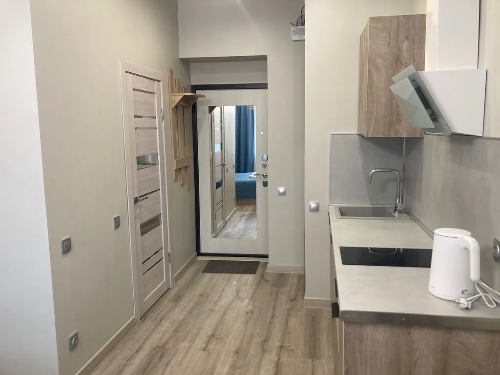 Уютная современная студия рядом с морем недалеко от центра